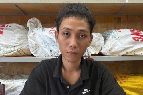 Tiếp nhận đối tượng bị trục xuất liên quan đến đường dây lừa đảo xuyên quốc gia
