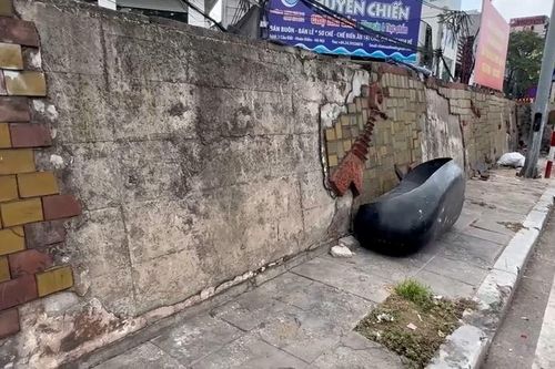 Con đường Gốm sứ Hà Nội – Biểu tượng nghệ thuật đang dần phai mờ