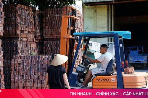Gạch nung khan hiếm, giá cao, nhiều công trình chật vật thi công