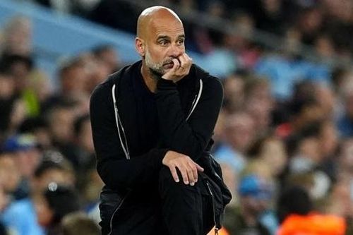 Pep Guardiola dọa rời Man City nếu đội hình tiếp tục quá đông