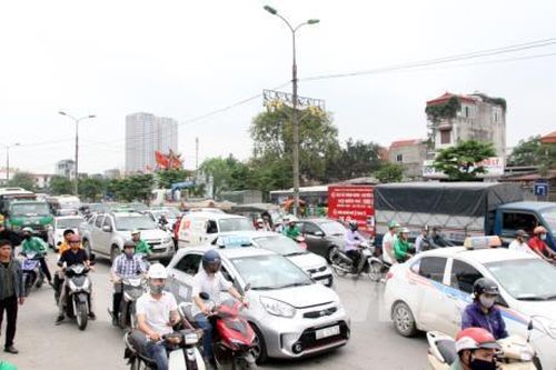 Hà Nội giải quyết nhanh điểm nghẽn dự án đường trục phát triển kinh tế phía Nam