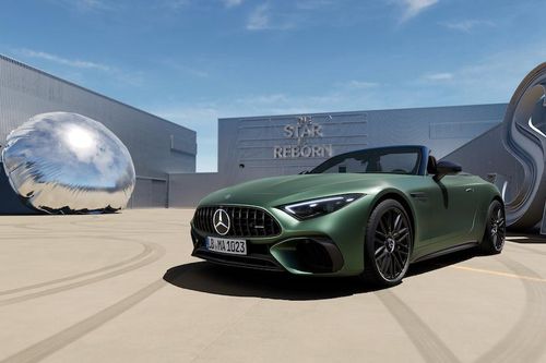 Mercedes-Benz ra mắt mẫu AMG SL 63 S E PERFORMANCE hybrid tại thị trường Việt