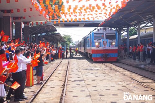 Đường sắt 'bắt tay' với du lịch