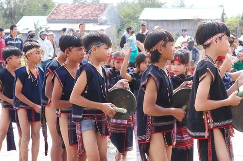 Cồng chiêng 'nhí': Nối dài mạch nguồn văn hóa