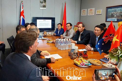 Đoàn công tác tỉnh Khánh Hòa thăm và làm việc với Hội Doanh nhân Việt Nam tại Australia