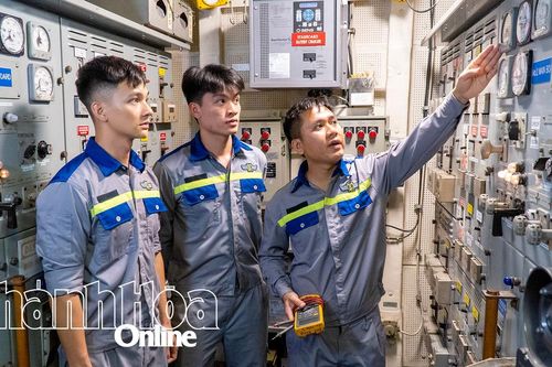 Hải đoàn Cảnh sát biển 32 phát huy tinh thần xung kích của tuổi trẻ