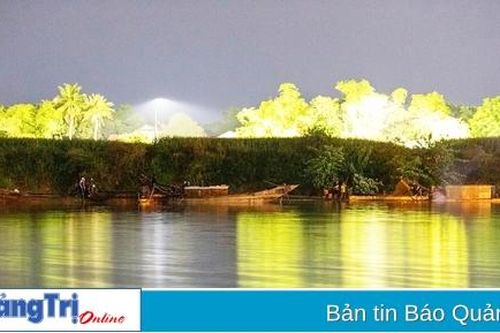 Thường trực Tỉnh ủy chỉ đạo xử lý dứt điểm tình trạng khai thác cát, sỏi trái phép trên sông Thạch Hãn