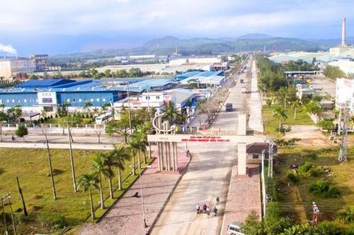 Nổ lớn tại nhà máy nam châm ở Quảng Nam, nhiều người bị thương