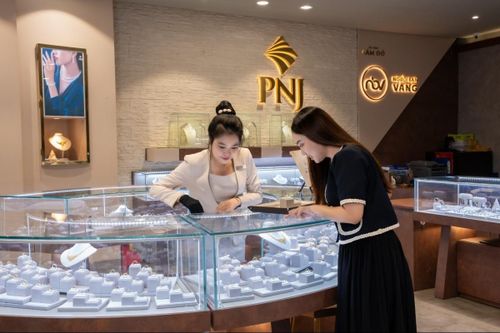 Cổ phiếu PNJ hút vốn ngoại từ quỹ đầu tư Mỹ