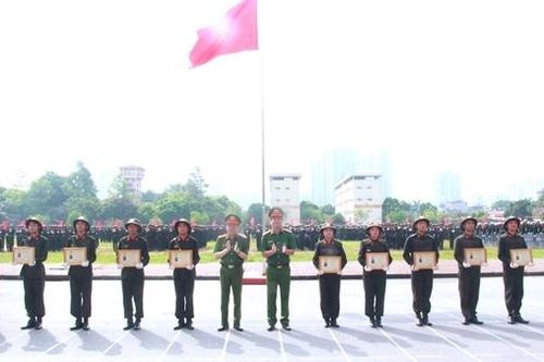 Hơn 17.000 chiến sĩ nghĩa vụ hoàn thành huấn luyện tại Bộ Tư lệnh Cảnh sát cơ động