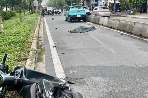 Taxi Xanh SM lưu thông ngược chiều tông nam thanh niên đi xe máy