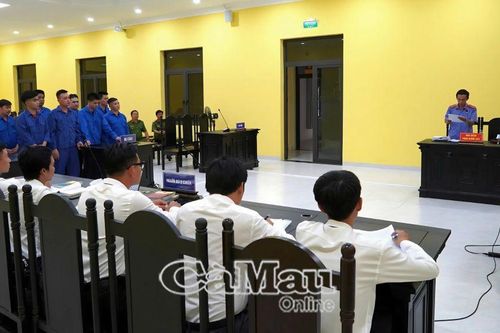 Lãnh án vì lừa thuê xe rồi đem bán