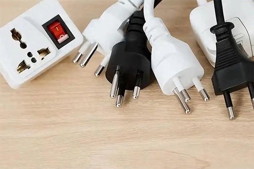 5 thiết bị cần rút phích cắm khi không sử dụng kẻo tiền điện tăng vọt
