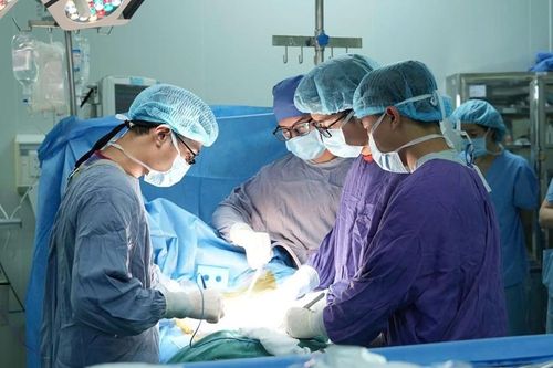 Thực hiện thành công 3 ca ghép thận ở Quảng Ninh: Bước tiến mới y tế chuyên sâu tuyến tỉnh
