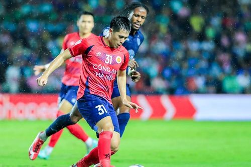 Công an Hà Nội 'gục ngã' trên chấm 11m: Đánh rơi cúp vàng trước cửa vô địch Đông Nam Á