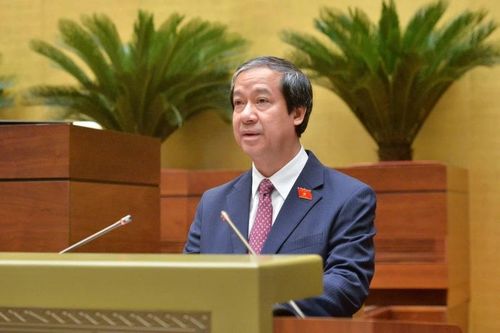 Đề xuất cấp tiền trực tiếp miễn học phí học sinh công lập