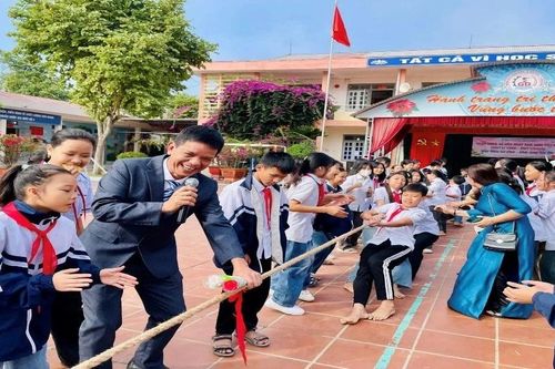 Xây dựng trường học hạnh phúc - Thước đo chất lượng và uy tín của cơ sở giáo dục