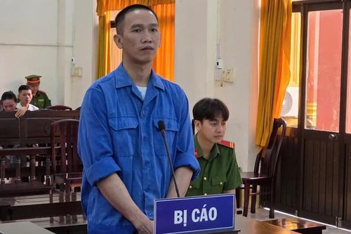 Lãnh án 12 năm tù vì mua bán và tàng trữ trái phép ma túy