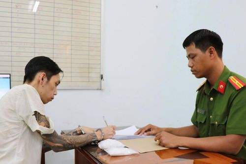 Mua ma túy về chưa kịp sử dụng thì bị bắt