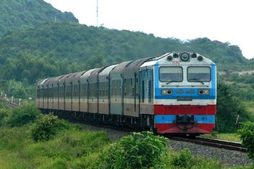 Sắp chạy lại tàu khách liên vận Việt - Trung, từ ga Gia Lâm, Hà Nội