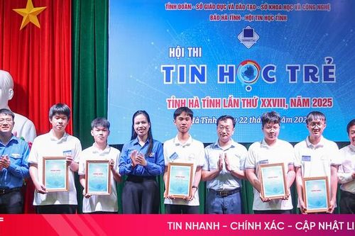 Trao 75 giải thưởng tại Hội thi Tin học trẻ Hà Tĩnh năm 2025