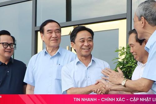 Hà Tĩnh gặp mặt cán bộ lãnh đạo nghỉ hưu qua các thời kỳ