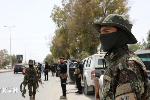 Iran mở các kênh liên lạc gián tiếp với chính quyền mới ở Syria