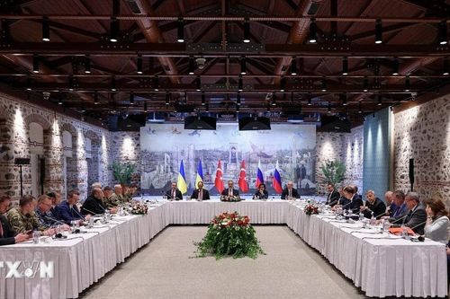 Ukraine thay đổi thành phần phái đoàn đàm phán với Nga