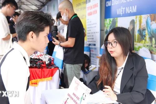 Các tập đoàn đa quốc gia ở TP Hồ Chí Minh tuyển dụng hàng nghìn việc làm