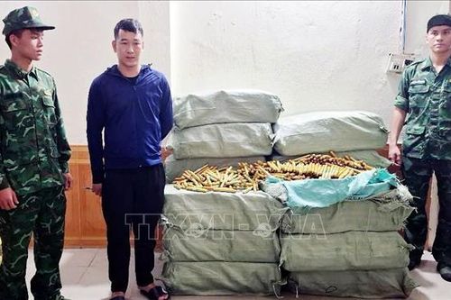 Liên tiếp phát hiện các vụ vận chuyển thực phẩm không rõ nguồn gốc