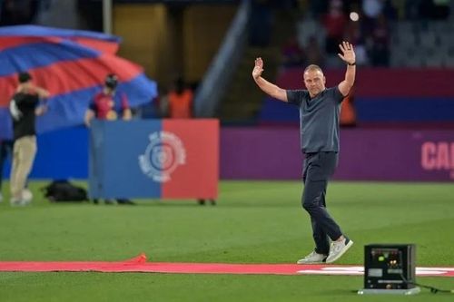 Barcelona có thông báo quan trọng về huấn luyện viên trưởng