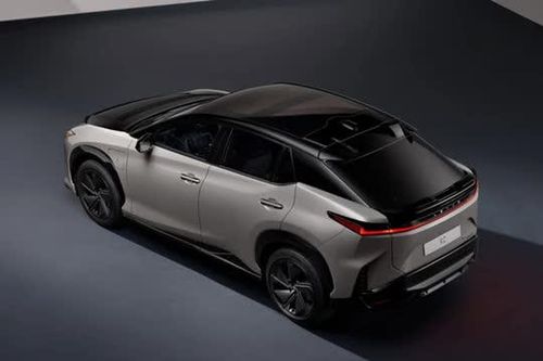 Lexus giới thiệu SUV công suất 408 mã lực, giá khởi điểm gần 1,2 tỷ đồng
