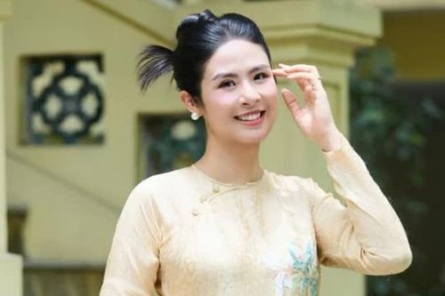 Ngọc Hân vẫn thon thả dù mang bầu 6 tháng
