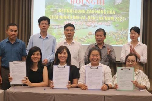 Đắk Lắk và Ninh Bình: Ký kết 9 biên bản ghi nhớ tiêu thụ sản phẩm