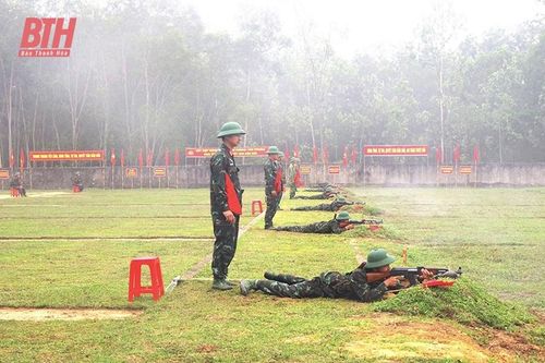 Huấn luyện giỏi ở Trung đoàn 270