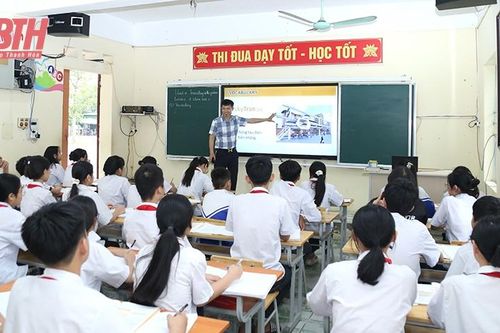 Góp phần phát triển giáo dục theo hướng chuẩn hóa, hiện đại hóa