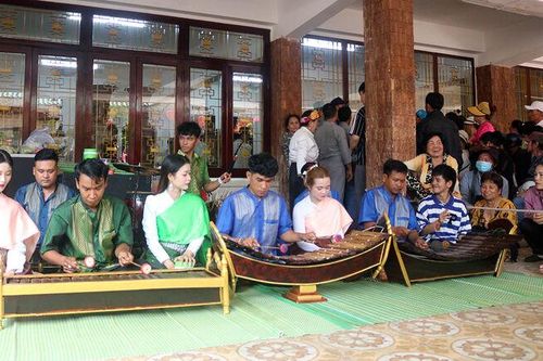 Giao thoa văn hóa Kinh - Khmer trong Lễ hội Vía Bà