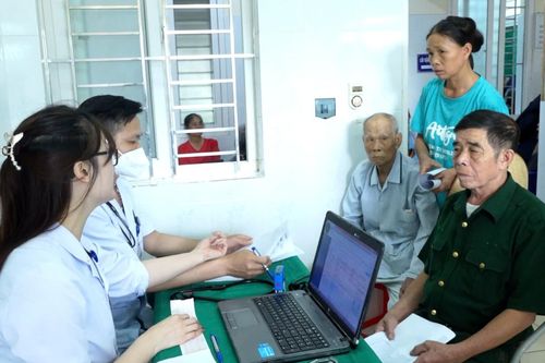 Khám sức khỏe miễn phí cho đối tượng chính sách và cán bộ hưu trí