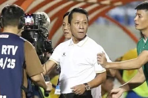 Cục diện V.League trước 3 vòng cuối