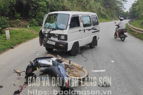 Một người bị thương do tai nạn giao thông trên tuyến quốc lộ 4A