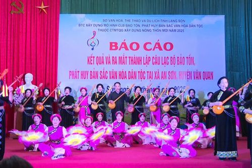 Ra mắt câu lạc bộ bảo tồn, phát huy bản sắc văn hóa dân tộc tại xã An Sơn, huyện Văn Quan