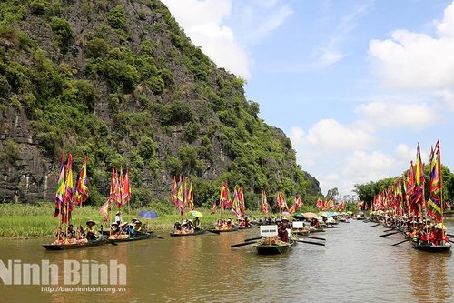Tổng duyệt chương trình khai mạc Tuần Du lịch Ninh Bình 2025 'Sắc vàng Tam Cốc - Tràng An'