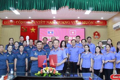 Hội đàm trao đổi kinh nghiệm phối hợp đấu tranh phòng, chống tội phạm qua biên giới