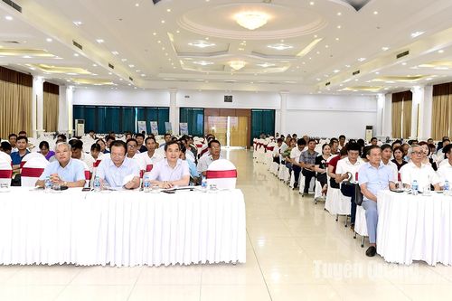 Diễn đàn Khuyến nông về phát triển cây ăn quả bền vững