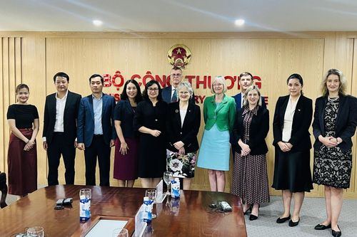 Thúc đẩy hợp tác thương mại, đầu tư, giáo dục giữa Việt Nam và Bang Nam Úc