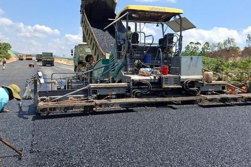 Tổng lực đưa 3 tuyến cao tốc về đích dịp 2/9