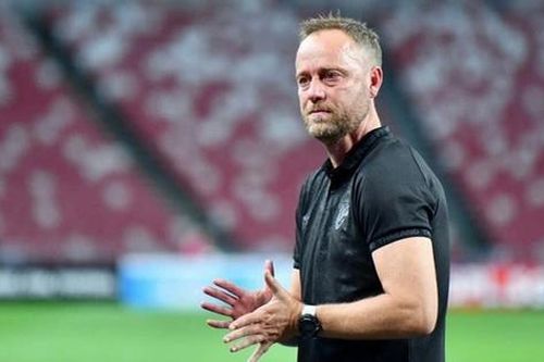 HLV Mano Polking nguy cơ mất việc ở đội bóng V-League nếu điều này xảy ra