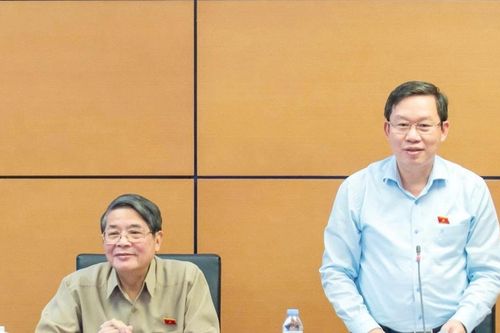 Hỗ trợ trực tiếp cho học sinh sẽ bảo đảm công bằng