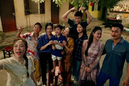 'Dịu dàng màu nắng': Góc nhìn đa chiều về đời sống công nhân hiện đại