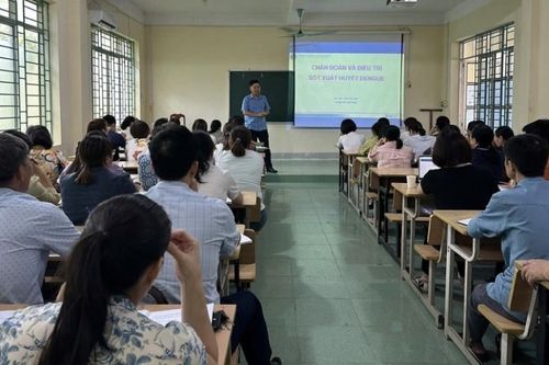 57 viên chức được tập huấn chẩn đoán và điều trị một số bệnh truyền nhiễm ở trẻ em